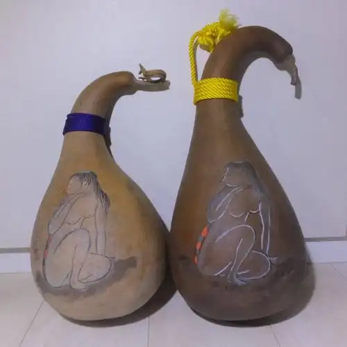 珍品2个セット★古い瓢箪徳利 大き目 河童の絵図 お色気 肉笔水彩画