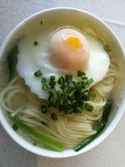 长寿面(这是店家送的)