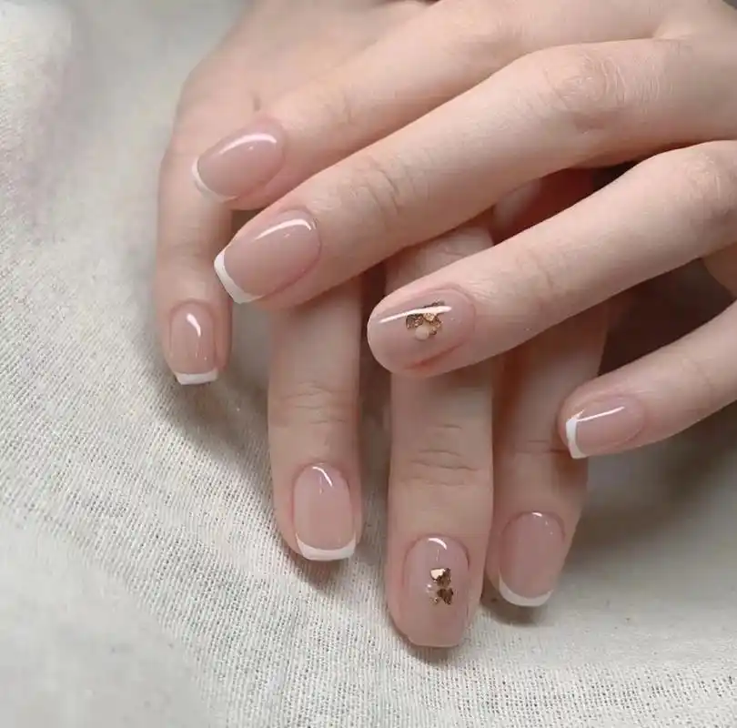 适合上班族做的美甲,简约而不简单,通勤必备 - 抖音