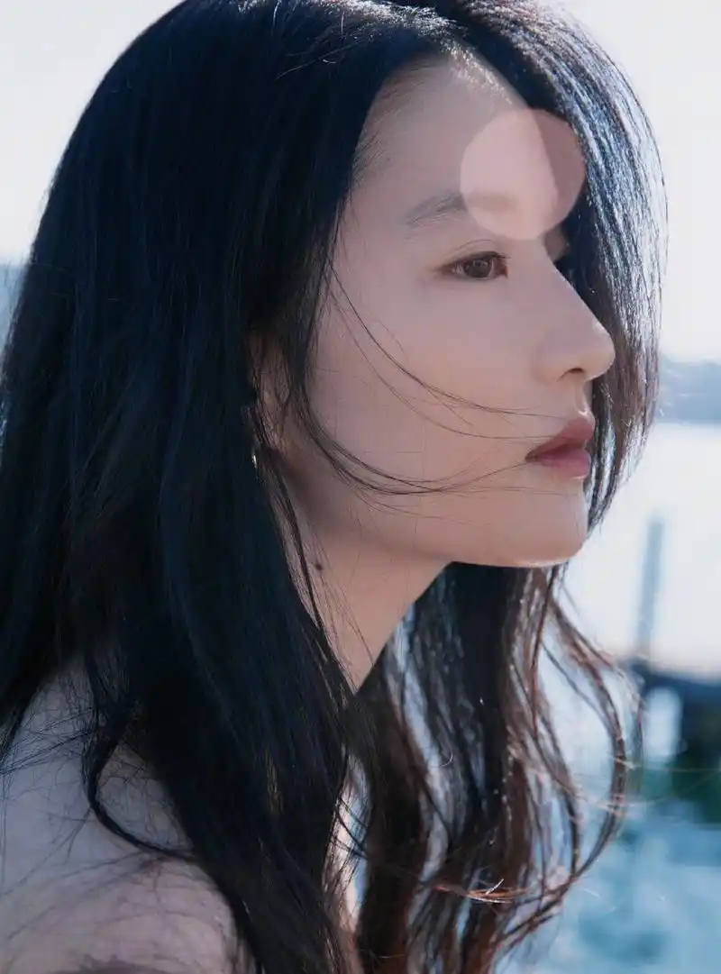 秒赞收藏新手机高清锁屏壁纸 | 刘亦菲女神 05620505/69