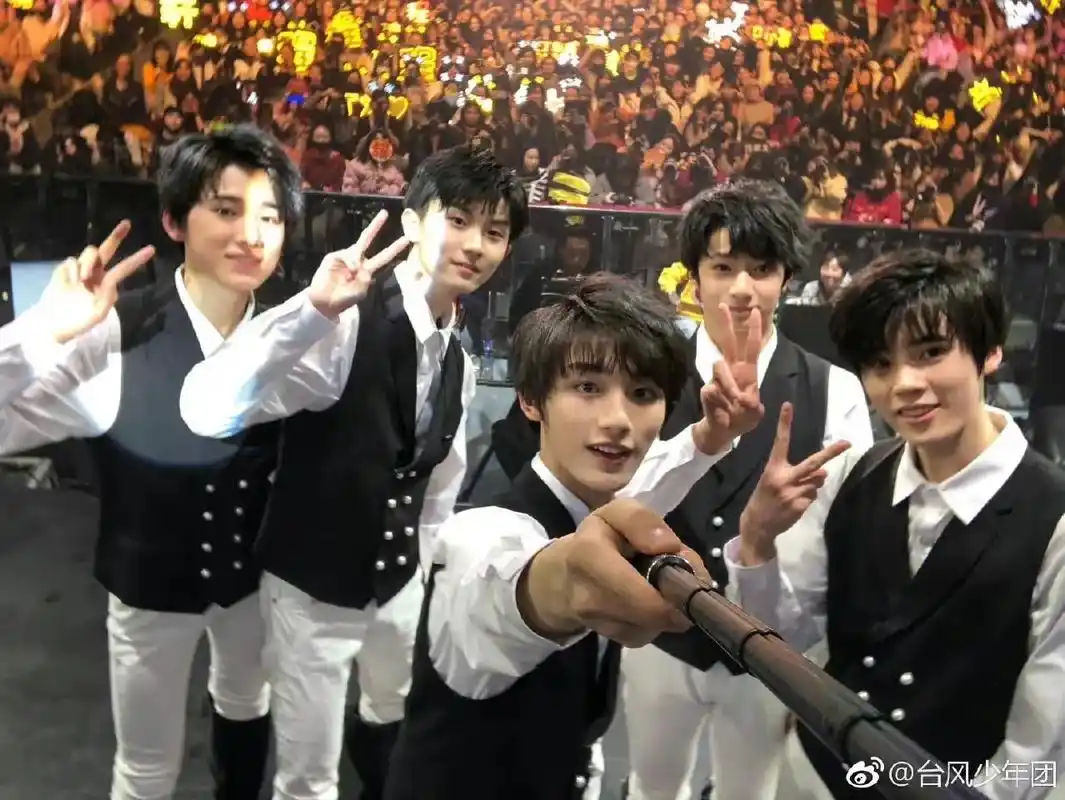 台风少年团#台风少年团少年不独行  #少年总是发着光 ty - 抖音