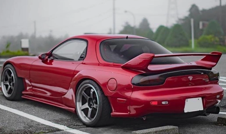 高桥凉介fc是什么车