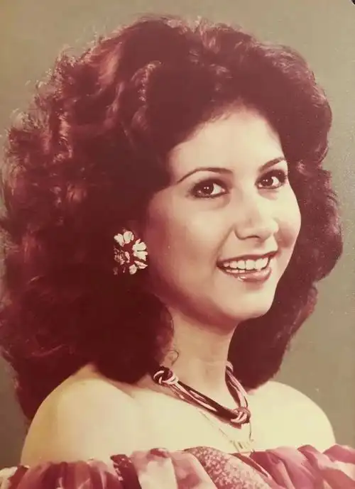 一代天后甄妮唱了一辈子爱了一辈子