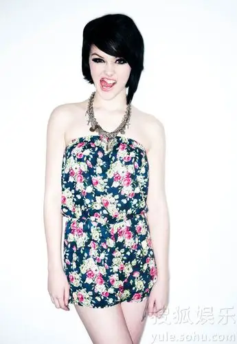 围观英国宅男女神