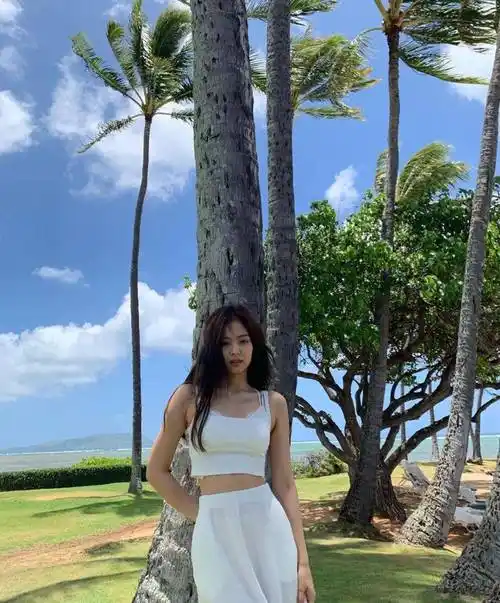 jisoo_jennie_lisa