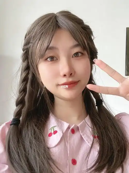 夏日清爽麻花辫发型教程头发蓬松小秘诀