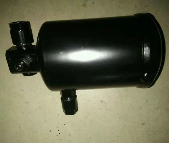 中联吊车干燥瓶2.75口