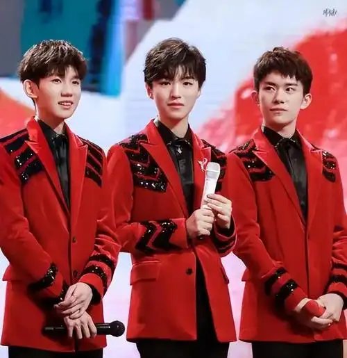 tfboys组合一经出道,就火遍全国,当初三个人一起登上国内著名综艺