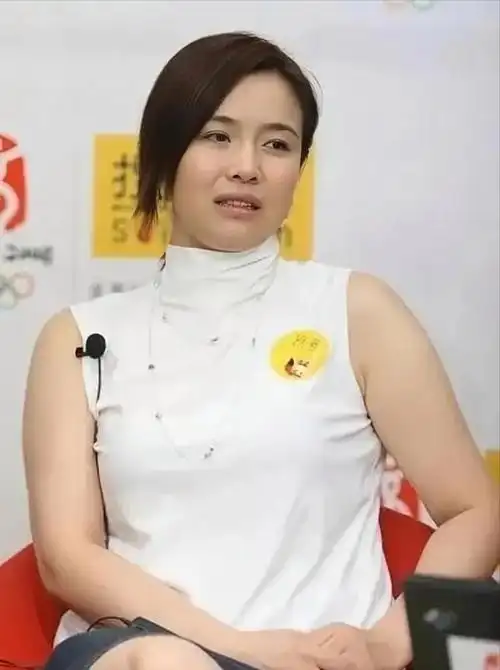 曾被称为内地王祖贤的王澜如今为啥沦为胖大妈专业户