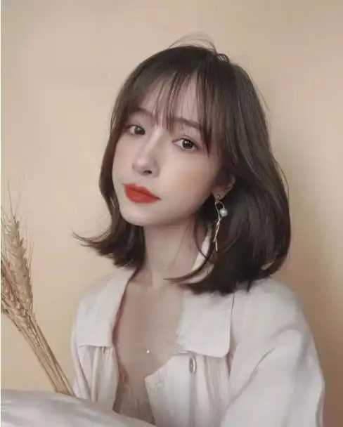 发际线高的人适合什么头发优质