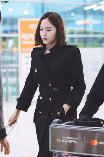 郑秀晶:仁川机场出国