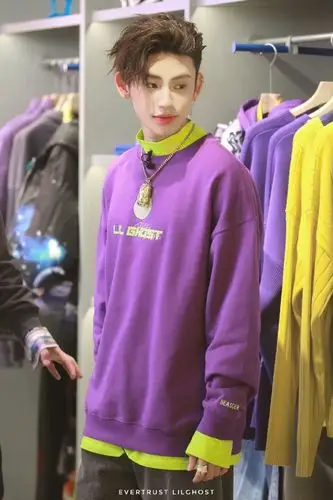 小鬼王琳凯[超话]