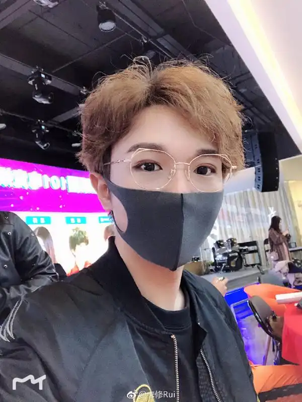 "古风派"男歌手卡修12月2日虎牙首秀 堪比古风live音乐会!