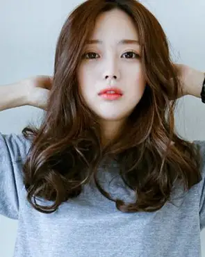 原创女生这4种发型在直男眼中最有魅力尤其第3种又文艺又有仙气