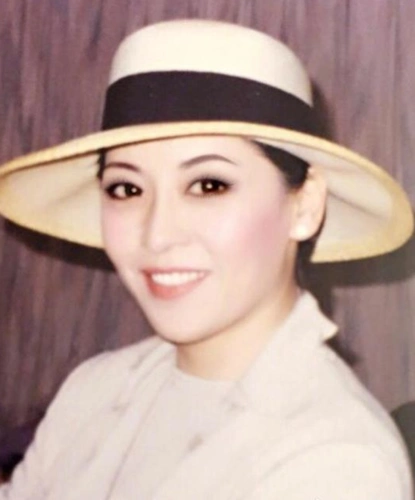 向太tiffany陈岚发文力挺干儿子黄晓明清者自清擦亮你的眼睛