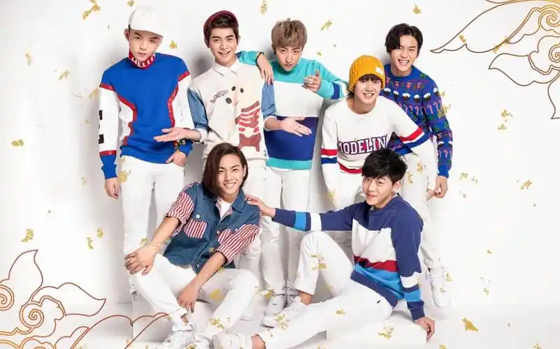 朱星杰《爱,我在》《最美逆行者》了不起的兔子叔叔篇章主题曲