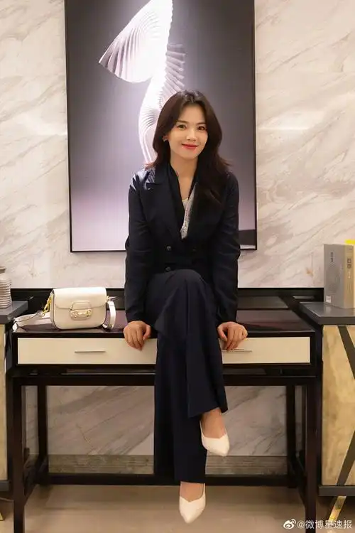 刘涛秋季穿搭图鉴##刘涛点亮通勤入秋穿搭