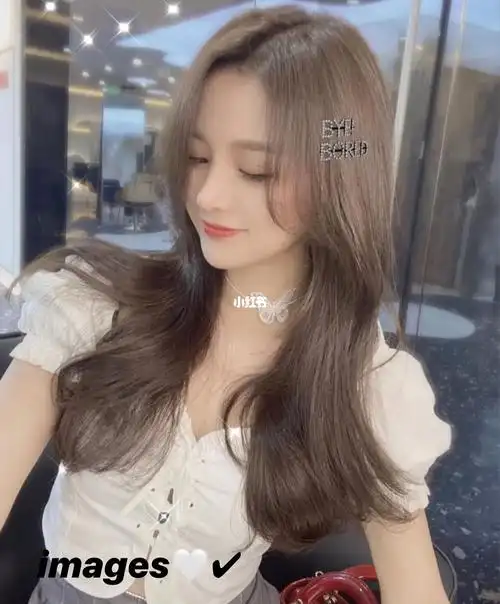 2021流行发型 /流行发色 /最显白发色/修脸发型_发色_发型_染发_小众