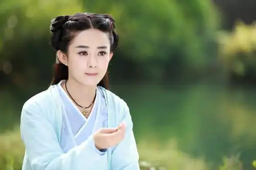 花千骨曝画骨虐杀剧照紫薰魔化小骨刺伤白子画