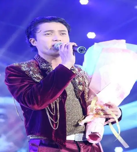 张国荣模仿秀全国总冠军唐梓耀