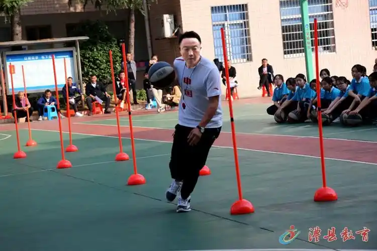 九澧教育集团举办体育课教学与训练研讨会-澧教云