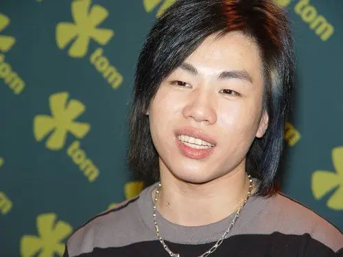 图龙门镖局胡彦斌担任音乐总监经典演绎片中歌曲