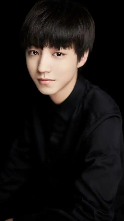 tfboys黑衬衫帅气写真