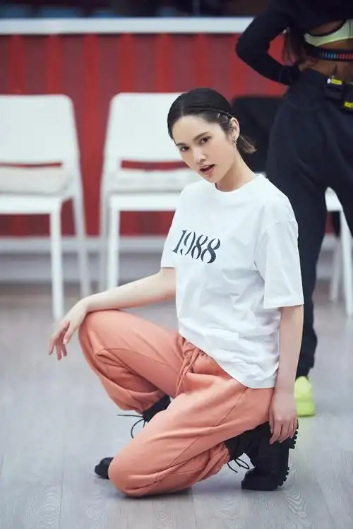 「全能天后」杨丞琳《浪姐2》一路挺进总决赛!