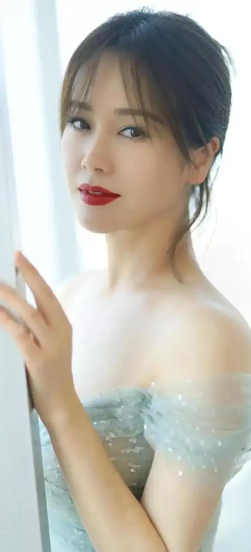 左小青高清写真壁纸图集风姿绰约强势吸睛