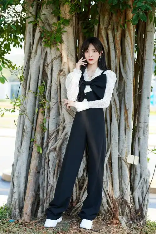 硬糖少女303郑乃馨