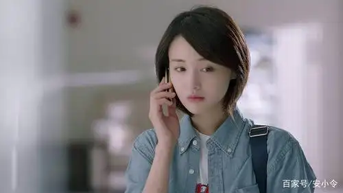 郑爽《为了你我愿意热爱整个世界》剧照,首次饰演一个母亲的角色