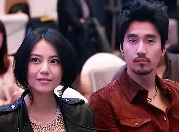 如今再看高圆圆,才发现当初她和赵又廷结婚,是"最正确"的选择!