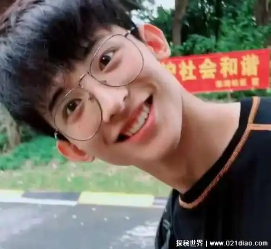 常华森个人资料简介及图片,青春有你3常华森的女朋友是谁