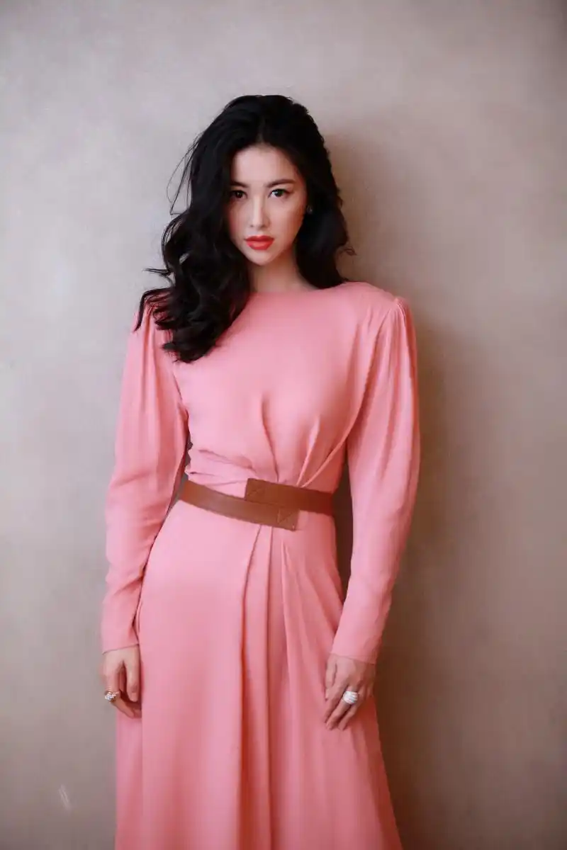 朱珠栗娜 《精英律师》·大戏看北京.