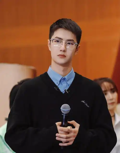 男明星寸头造型肖战刚毅王一博内敛任嘉伦转型李现性感