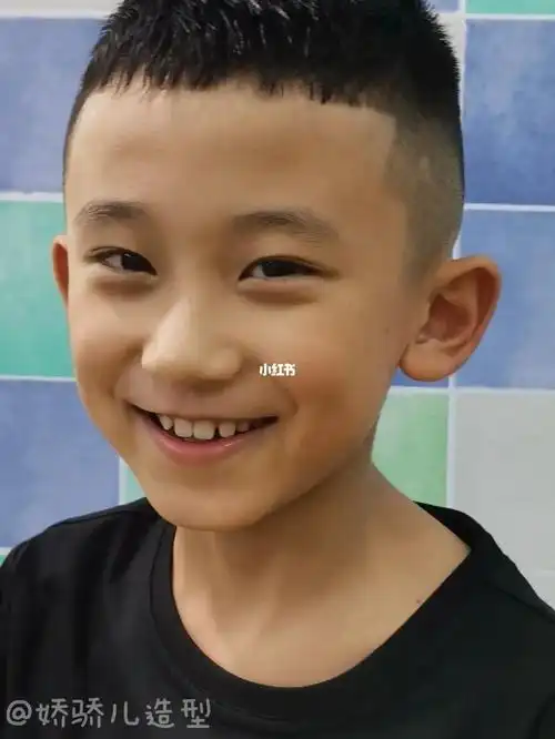 (二)_发型_开学_栗子头_娇骄儿(逸天城店)攻略_短发_理发_男生发型