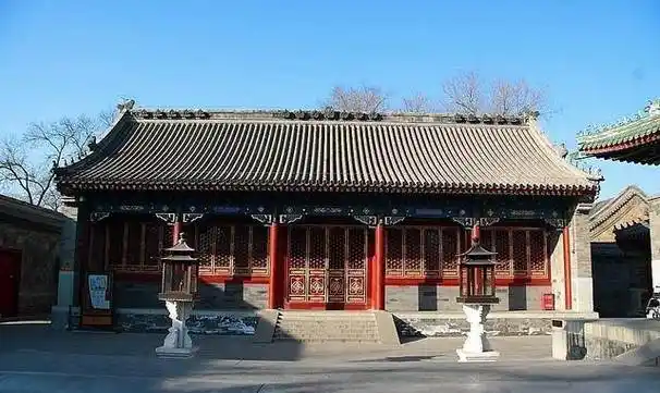 清朝规模最大的王府历经三任主人结局都不好还有人绝后