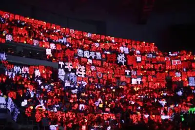 易烊千玺红海壁纸