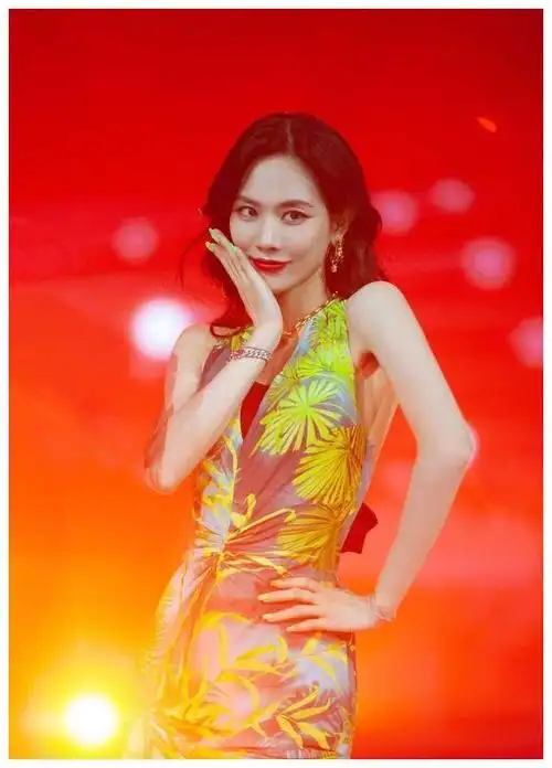 王霏霏采访再次被问到"秀智",回应missa队内发展不均问题