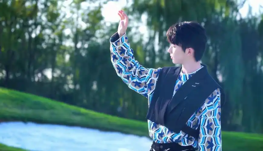 tnt时代少年团马嘉祺  #壁纸  #高清壁纸  #壁纸分享  #神仙壁纸