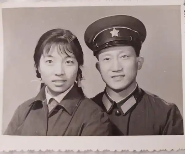 结婚到退休在家安渡晚年 写美篇七十年代的婚姻大多是靠人介绍,我老公