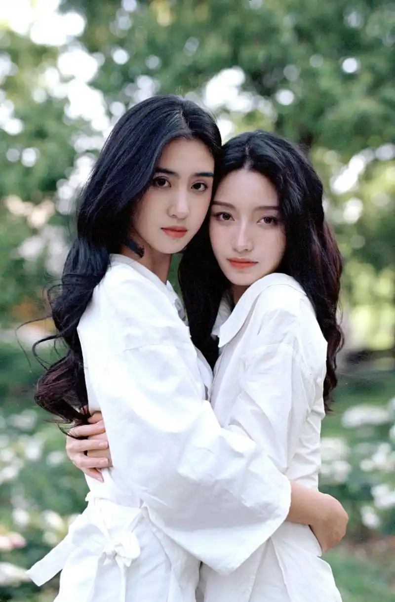 好闺蜜合影 摄影师 香蕉和小艺