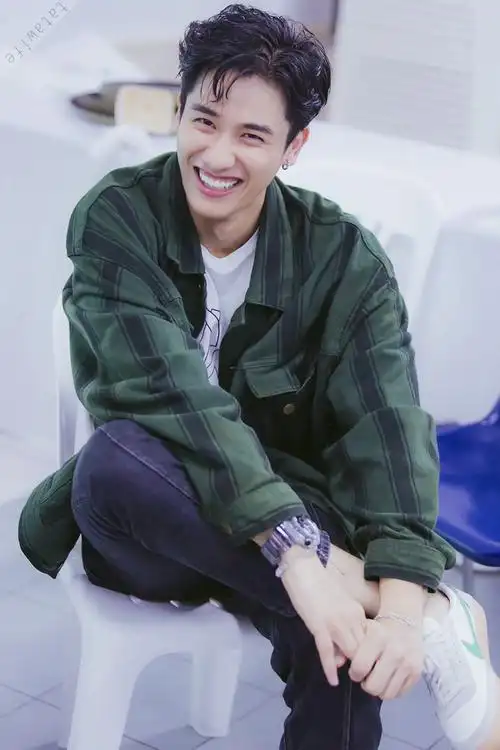 林阳穿衣服也太好看了新增不穿衣服