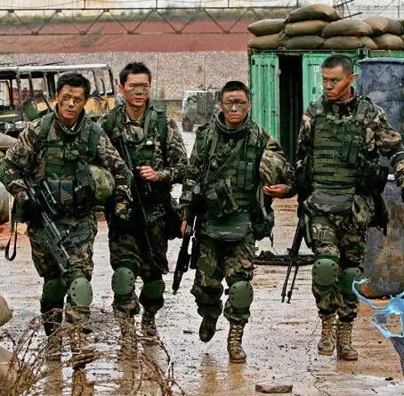 【图】军队电视剧之士兵突击 看许三多如何成为王牌特种兵