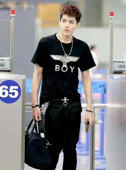 吴亦凡要被判刑了曾力挺他的3位女强人如今怎样了