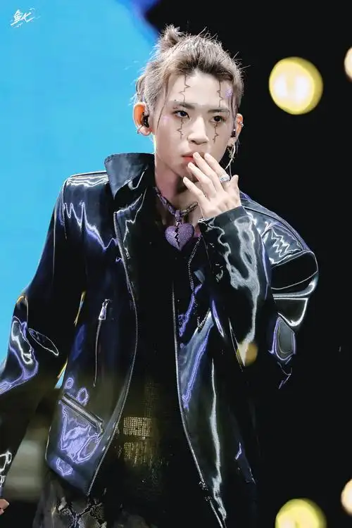 王琳凯 - 堆糖,美图壁纸兴趣社区