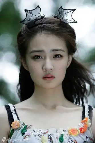 46/62           军艺校花-徐璐