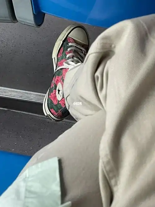 花花的鞋子不出错