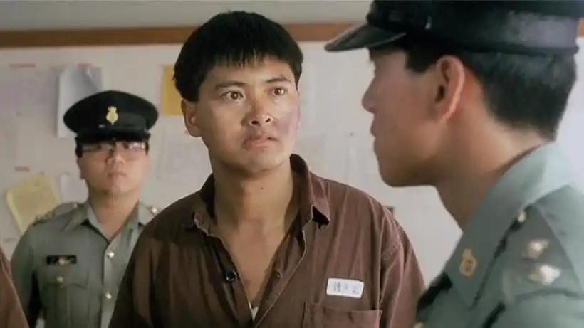 监狱风云:乌鸦在监狱里称王称霸,哪知碰到发哥,这次也得吃大亏