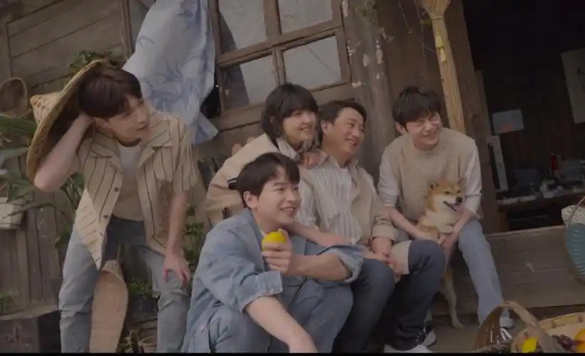 张艺兴彭昱畅张子枫三人海报